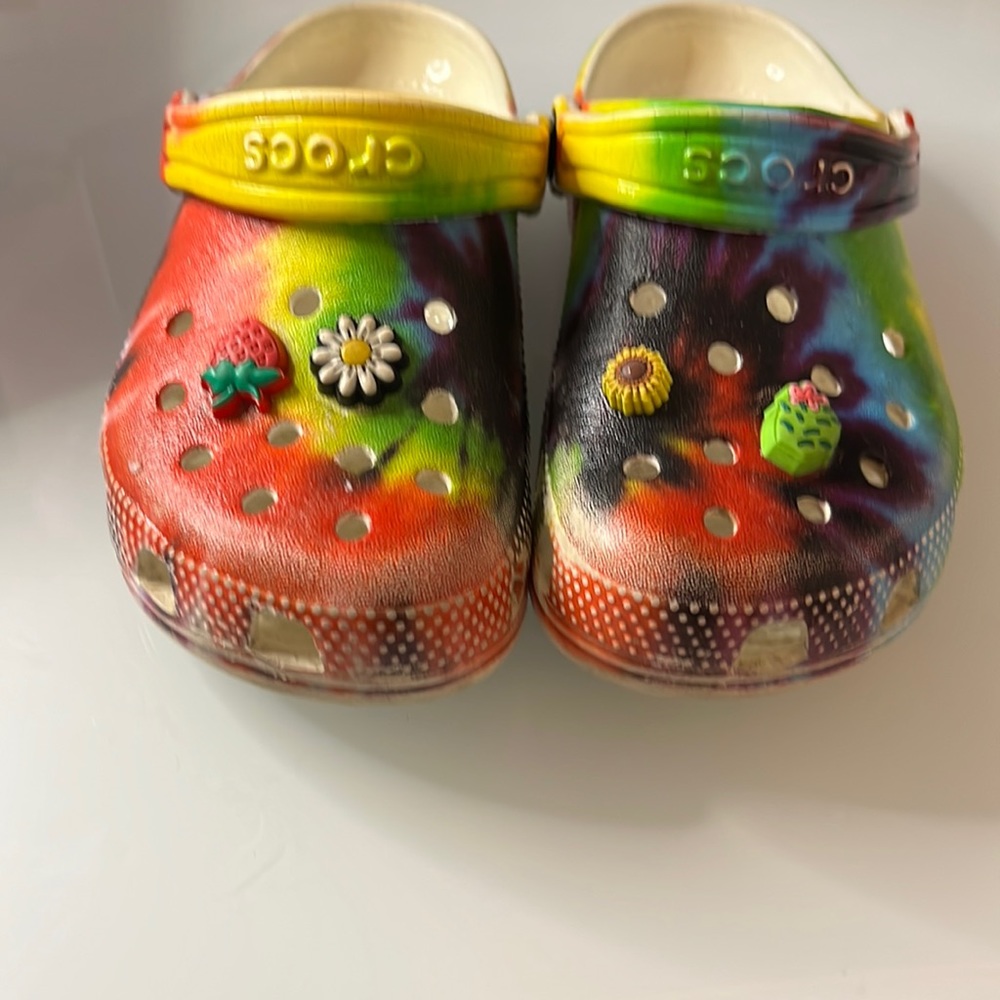 Girls classic tie dye crocks